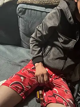 kingdennis6666 online show from October 19, 2025, 11:24 am