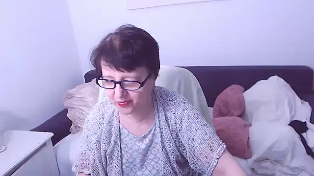 Snapshot of ChristaRose chatting on November 22, 2025, 4:22 am ChristaRose online show from November 22, 2025, 4:22 am