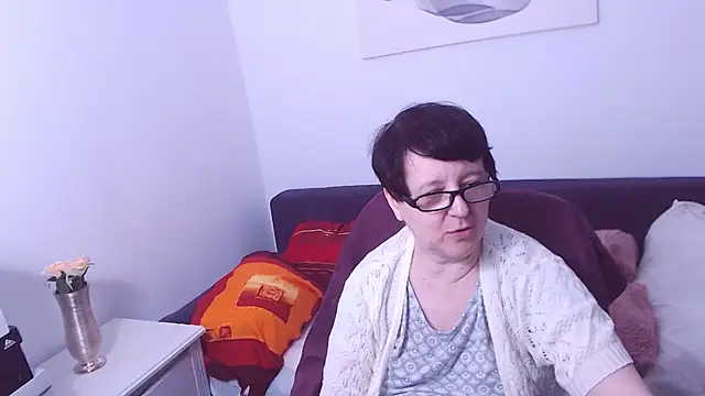 Snapshot of ChristaRose chatting on November 29, 2025, 11:16 pm ChristaRose online show from November 29, 2025, 11:16 pm