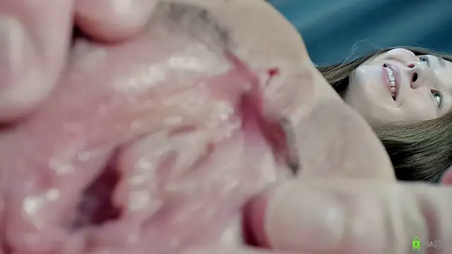 Courtney Luv online show from September 22, 2025, 4:13 pm