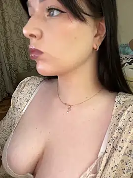 HellMoor online show from November 5, 2025, 6:00 pm