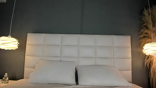 Snapshot of AnaisClark chatting on March 8, 2025, 11:27 am AnaisClark online show from March 8, 2025, 11:27 am