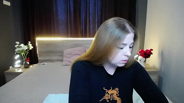 Snapshot of JessikaDaniel chatting on September 15, 2025, 6:25 am JessikaDaniel online show from September 15, 2025, 6:25 am