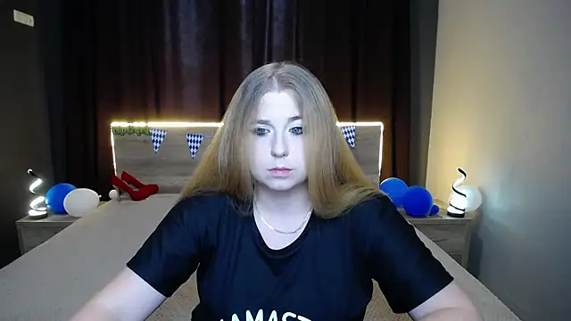 Snapshot of JessikaDaniel chatting on September 30, 2025, 6:19 am JessikaDaniel online show from September 30, 2025, 6:19 am