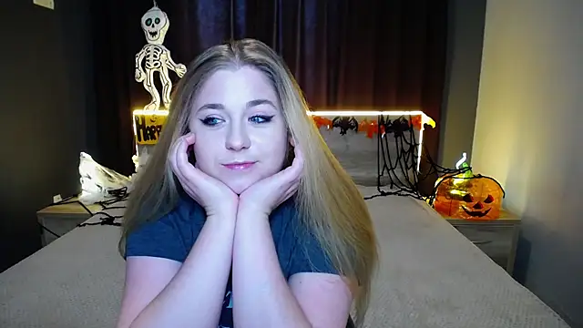 Snapshot of JessikaDaniel chatting on October 24, 2025, 9:41 am JessikaDaniel online show from October 24, 2025, 9:41 am