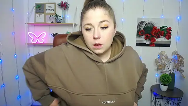 Snapshot of JessikaDaniel chatting on March 6, 2025, 7:14 am JessikaDaniel online show from March 6, 2025, 7:14 am