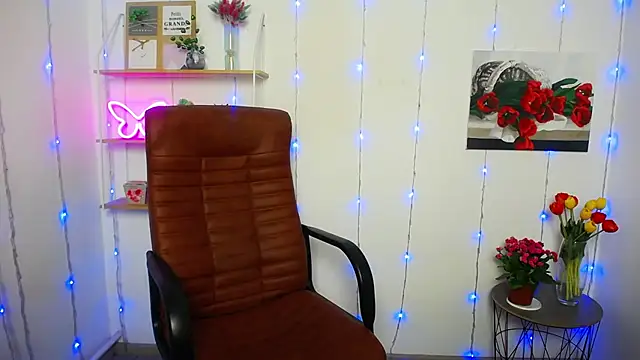 Snapshot of JessikaDaniel chatting on March 12, 2025, 10:59 am JessikaDaniel online show from March 12, 2025, 10:59 am