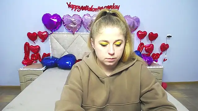 Snapshot of JessikaDaniel chatting on February 21, 2025, 7:12 am JessikaDaniel online show from February 21, 2025, 7:12 am