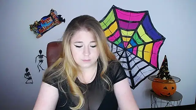 Snapshot of JessikaDaniel chatting on October 20, 2025, 6:26 am JessikaDaniel online show from October 20, 2025, 6:26 am