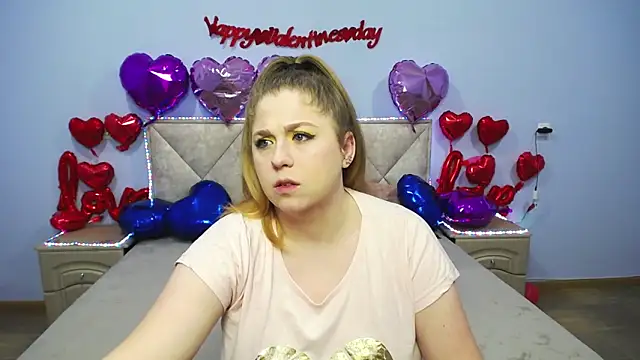 Snapshot of JessikaDaniel chatting on February 20, 2025, 7:12 am JessikaDaniel online show from February 20, 2025, 7:12 am