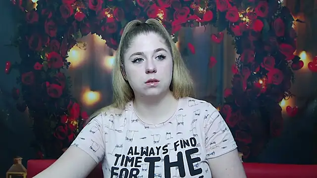 Snapshot of JessikaDaniel chatting on February 5, 2025, 7:18 am JessikaDaniel online show from February 5, 2025, 7:18 am