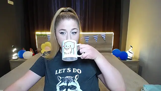 Snapshot of JessikaDaniel chatting on October 4, 2025, 6:26 am JessikaDaniel online show from October 4, 2025, 6:26 am