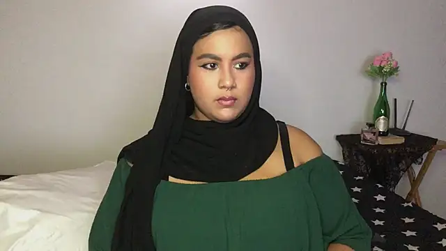 Maryam yamal online show from April 23, 2026, 10:44 pm