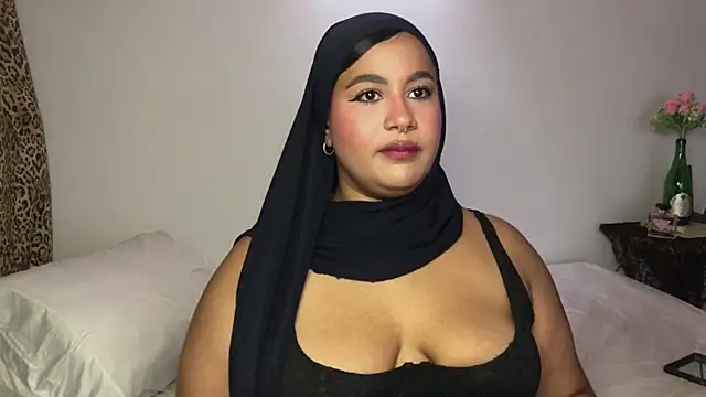 Maryam yamal online show from April 18, 2026, 10:43 pm