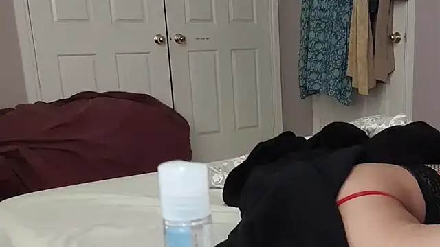 AmateurGuy23 online show from October 10, 2025, 6:09 pm