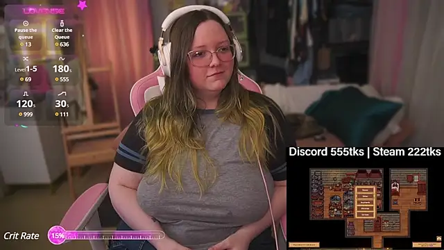 Snapshot of Geeky_Kitten chatting on January 14, 2025, 4:04 am Geeky Kitten online show from January 14, 2025, 4:04 am