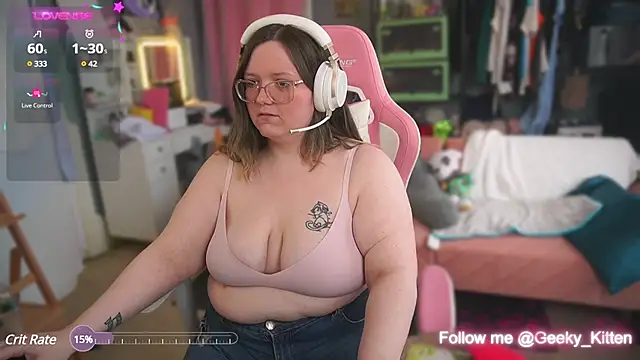 Snapshot of Geeky_Kitten chatting on January 25, 2025, 7:18 pm Geeky Kitten online show from January 25, 2025, 7:18 pm