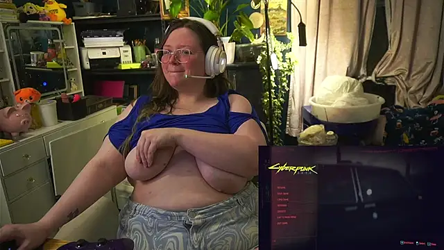 Snapshot of Geeky_Kitten chatting on October 9, 2025, 10:16 am Geeky Kitten online show from October 9, 2025, 10:16 am