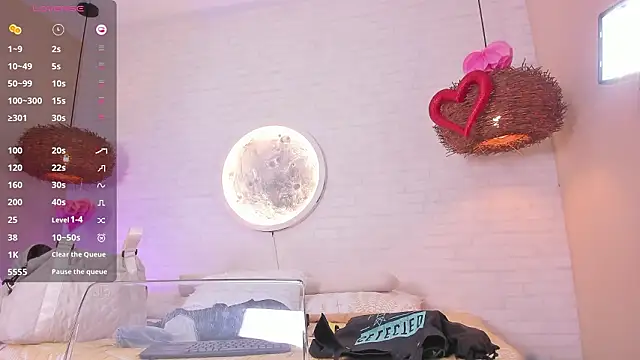 sophi cooper29 online show from February 26, 2026, 9:26 pm