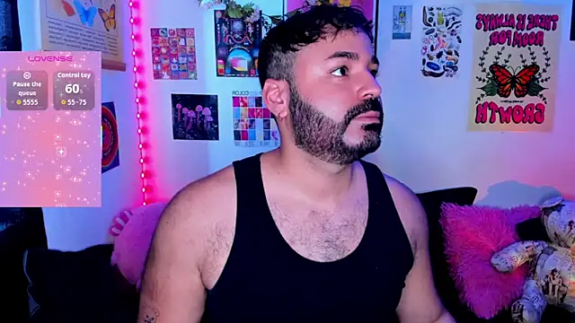 Snapshot of johnnyalx chatting on March 4, 2026, 5:21 pm johnnyalx online show from March 4, 2026, 5:21 pm