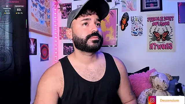 Snapshot of johnnyalx chatting on January 16, 2026, 10:47 pm johnnyalx online show from January 16, 2026, 10:47 pm