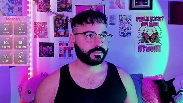 Snapshot of johnnyalx chatting on February 20, 2026, 8:44 pm johnnyalx online show from February 20, 2026, 8:44 pm