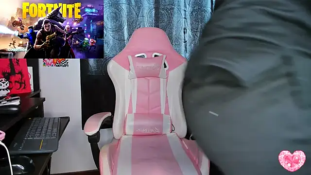 Snapshot of johnnyalx chatting on March 6, 2025, 7:10 pm johnnyalx online show from March 6, 2025, 7:10 pm