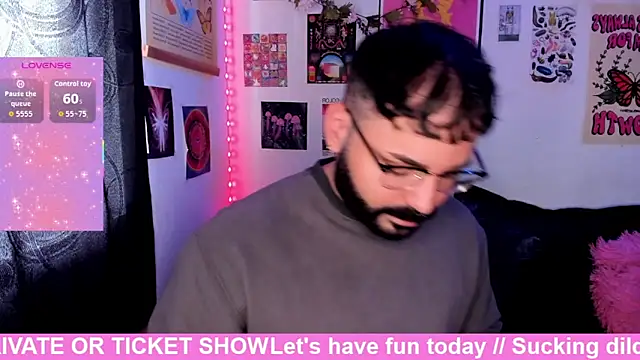 Snapshot of johnnyalx chatting on February 25, 2026, 6:52 pm johnnyalx online show from February 25, 2026, 6:52 pm