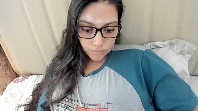 roniewester online show from November 7, 2025, 6:12 pm