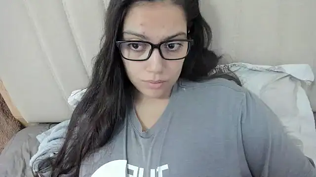 roniewester online show from November 28, 2025, 2:17 pm