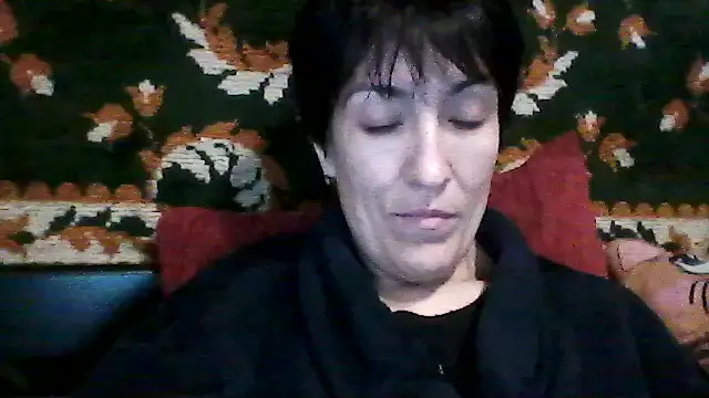 SunnyAmorre online show from October 14, 2025, 8:59 am