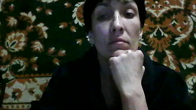 SunnyAmorre online show from April 15, 2026, 7:58 pm