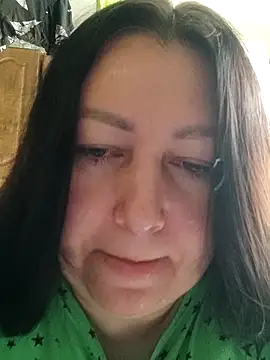 Rini333 online show from March 29, 2026, 9:22 am