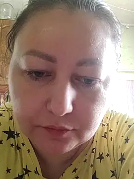 Rini333 online show from April 4, 2026, 11:06 am