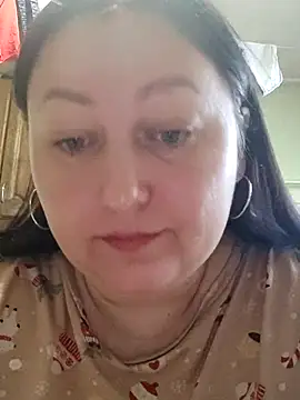 Rini333 online show from December 16, 2025, 11:47 am