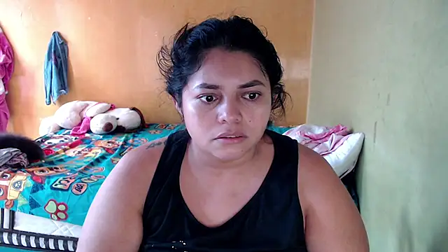 yulieth bbw online show from December 1, 2025, 3:35 pm