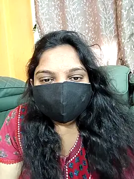 Snapshot of lovely-latha chatting on March 28, 2026, 4:46 am lovely-latha online show from March 28, 2026, 4:46 am