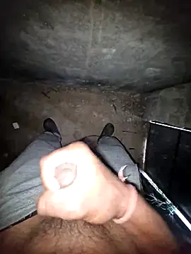 Snapshot of breejs chatting on November 26, 2025, 4:34 am breejs online show from November 26, 2025, 4:34 am