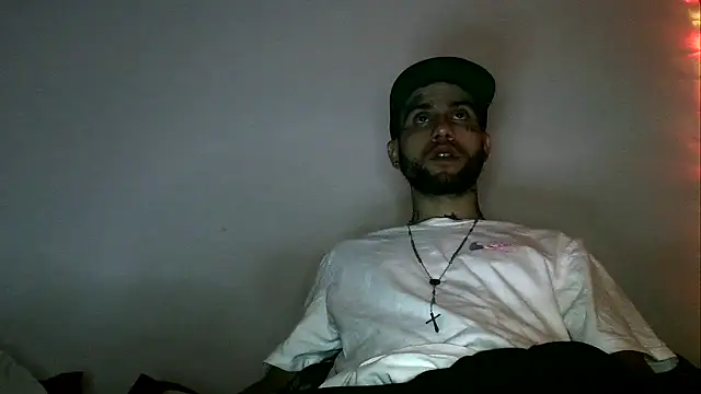 Snapshot of Christian_Stiven1 chatting on May 22, 2026, 8:56 am Christian Stiven1 online show from May 22, 2026, 8:56 am