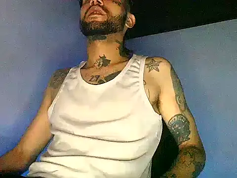 Snapshot of Christian_Stiven1 chatting on May 15, 2026, 2:20 am Christian Stiven1 online show from May 15, 2026, 2:20 am