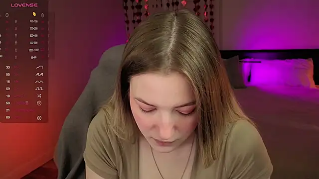 elinanortas online show from March 19, 2026, 5:40 am