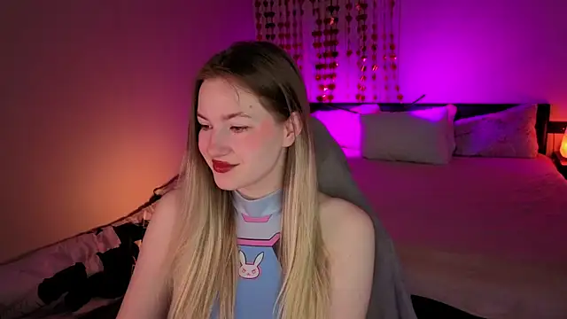 elinanortas online show from April 6, 2026, 4:46 am