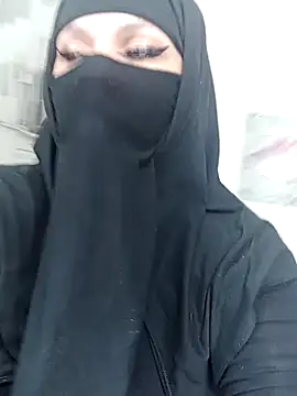 evelyn  salah online show from July 30, 2026, 9:03 pm