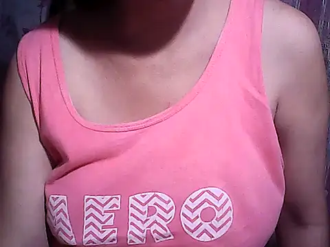 Snapshot of sweetsosie18 chatting on October 28, 2025, 7:46 pm sweetsosie18 online show from October 28, 2025, 7:46 pm