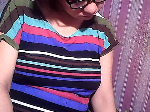 Snapshot of sweetsosie18 chatting on November 26, 2025, 5:35 pm sweetsosie18 online show from November 26, 2025, 5:35 pm