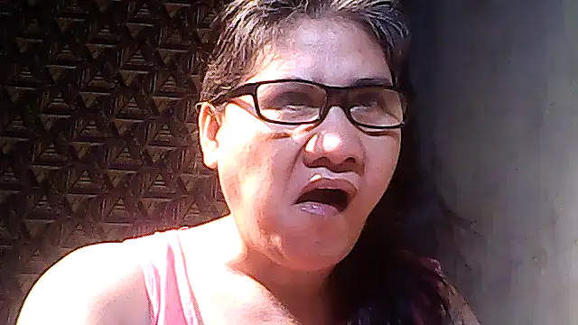 Snapshot of sweetsosie18 chatting on November 30, 2025, 10:38 am sweetsosie18 online show from November 30, 2025, 10:38 am