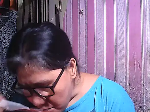 Snapshot of sweetsosie18 chatting on November 10, 2025, 11:21 pm sweetsosie18 online show from November 10, 2025, 11:21 pm