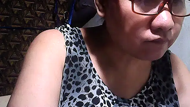 sweetsosie18 online show from April 2, 2026, 7:26 am