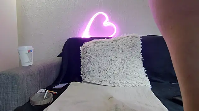 Snapshot of AlishyaJoi chatting on December 17, 2025, 7:08 pm AlishyaJoi online show from December 17, 2025, 7:08 pm