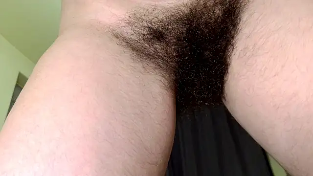 Snapshot of MercyLove chatting on November 13, 2025, 3:49 pm MercyLove online show from November 13, 2025, 3:49 pm